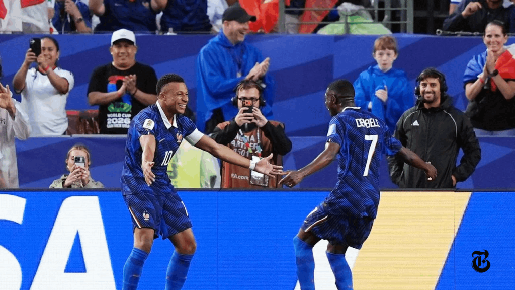 França amassa Iraque em “jogo de 4h”; Mbappé brilha e segue na caça a Messi
